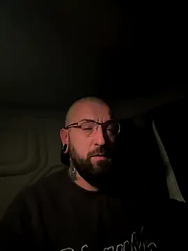 Snapshot of _Haptic_ chatting on 11.21.25 Haptic online show from 11.21.25