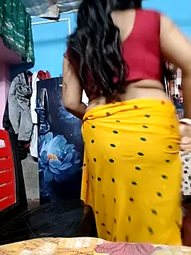 Snapshot of BERRY_00 chatting on 11.20.25 BERRY 00 online show from 11.20.25