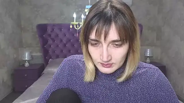 Nika Kitten online show from 12.22.25