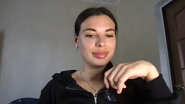 MoonriseGoddess online show from 04.18.26