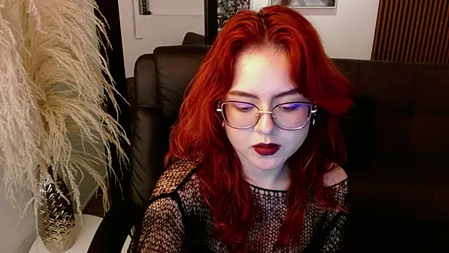 crimson tati  online show from 01.09.25