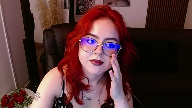 crimson tati  online show from 03.12.25