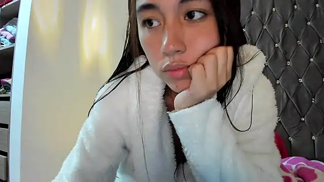 Snapshot of AriaMontgomery chatting on 01.14.25 AriaMontgomery online show from 01.14.25