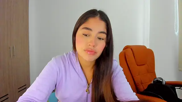 Snapshot of AriaMontgomery chatting on 02.28.25 AriaMontgomery online show from 02.28.25