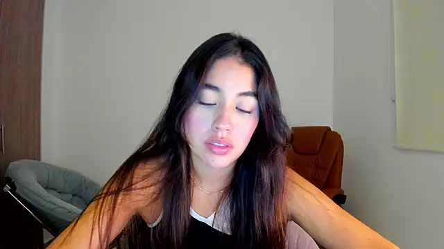 Snapshot of AriaMontgomery chatting on 03.06.25 AriaMontgomery online show from 03.06.25