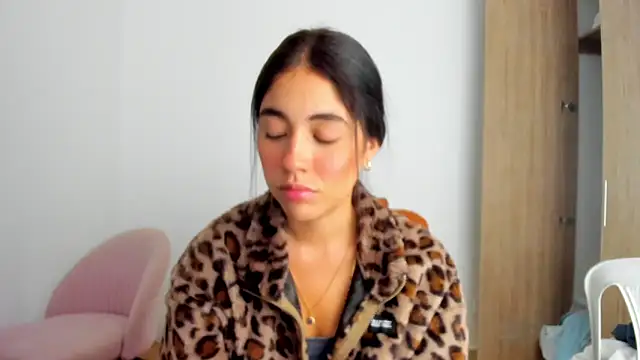 AriaMontgomery online show from 04.26.26