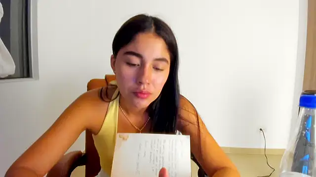 AriaMontgomery online show from 06.13.26
