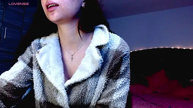 holy juli online show from 12.22.25