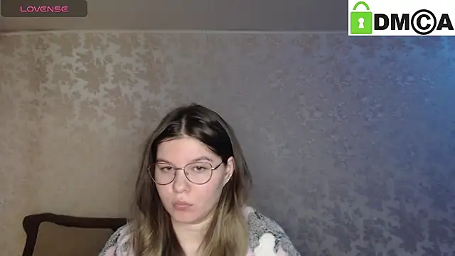 Snapshot of holy_michela chatting on 12.04.24 holy michela online show from 12.04.24