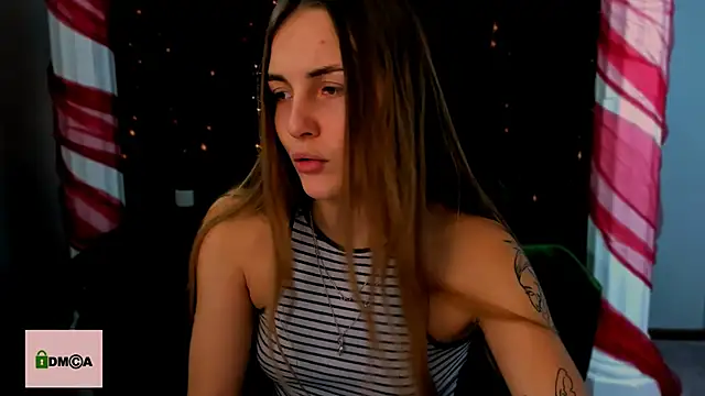 amelia gold1 online show from 12.17.24