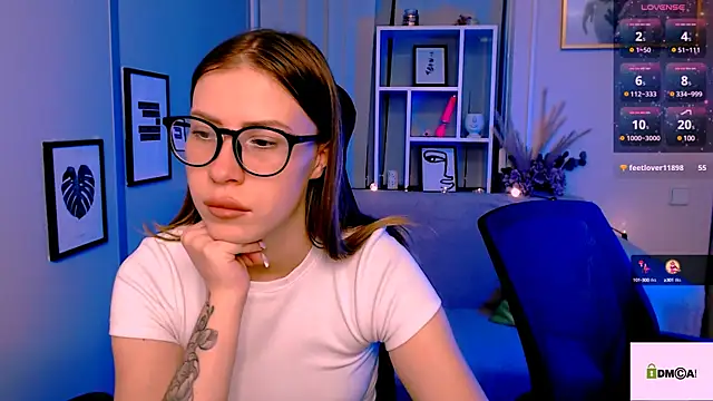 amelia gold1 online show from 01.16.25