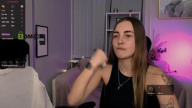 amelia gold1 online show from 01.17.25