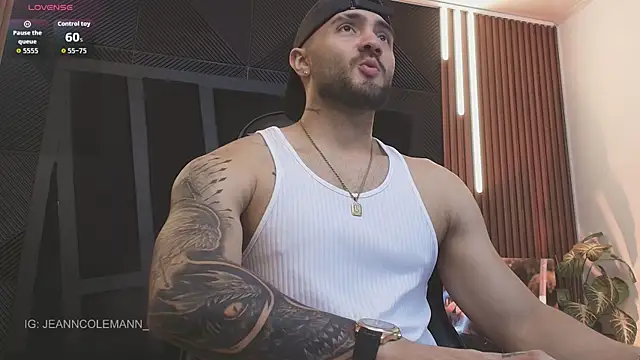 Snapshot of JeanColleman chatting on 01.12.26 JeanColleman online show from 01.12.26