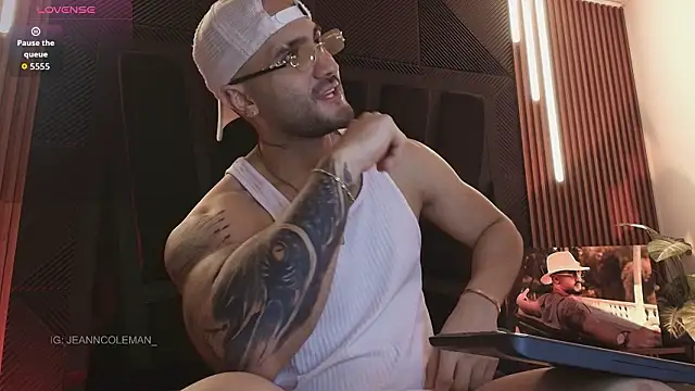 Snapshot of JeanColleman chatting on 02.17.26 JeanColleman online show from 02.17.26