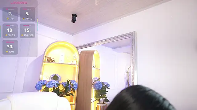 elasummer online show from 09.23.25