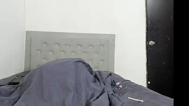 camila bigcock169 online show from 03.11.25