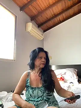 Sharongirl07 online show from 11.22.25