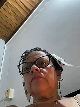 Snapshot of Sharongirl07 chatting on 03.14.26 Sharongirl07 online show from 03.14.26