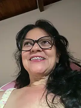 Snapshot of Sharongirl07 chatting on 03.23.26 Sharongirl07 online show from 03.23.26