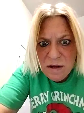 Playmate86 online show from 12.08.24