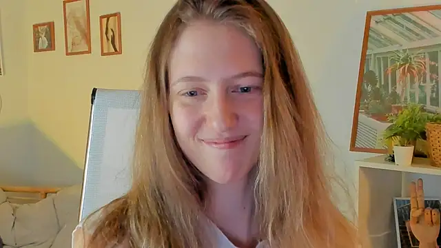 Snapshot of Sharon_Evansi chatting on 03.16.25 Sharon Evansi online show from 03.16.25