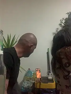 Snapshot of zra_andre chatting on 03.04.26 zra andre online show from 03.04.26