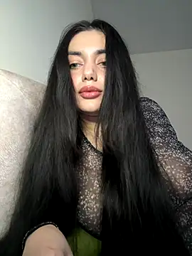 Sweet Khalifa  online show from 10.12.25