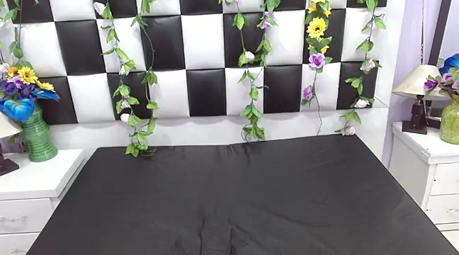 Morgana Smit online show from 03.22.25