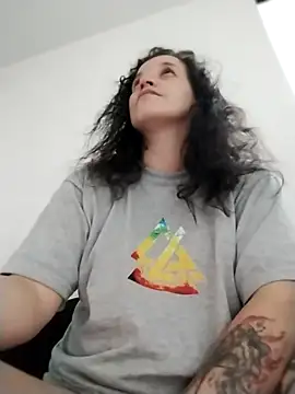 Snapshot of hanamy_joha chatting on 09.15.25 hanamy joha online show from 09.15.25