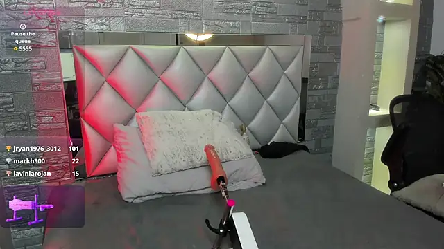 Aron Bolt online show from 02.10.25