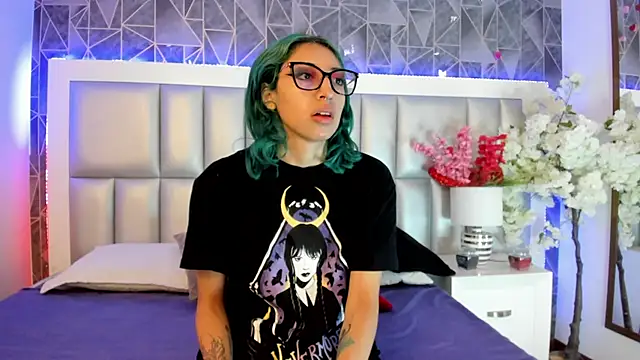 Im gaia online show from 02.27.25