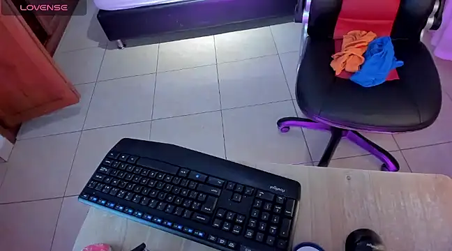 Edelaine rogers online show from 02.08.25