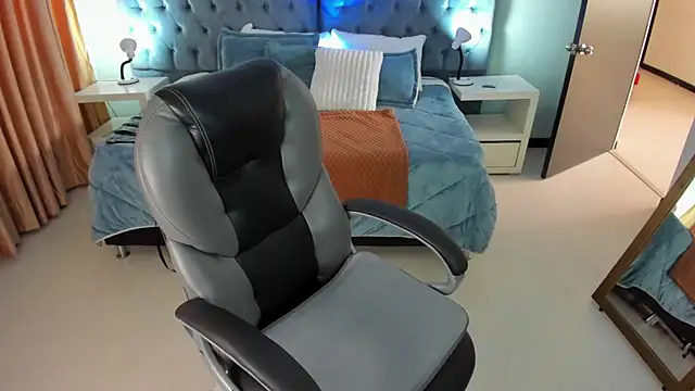 Snapshot of Pamela_cheverry chatting on 02.20.26 Pamela cheverry online show from 02.20.26