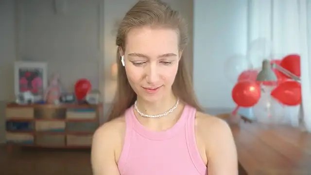 solar bella online show from 02.17.25