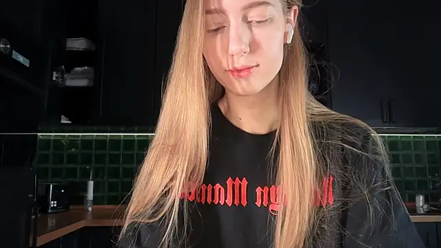 solar bella online show from 02.05.26