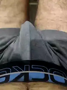 Snapshot of themostnaughtiestguyy chatting on 03.09.25 themostnaughtiestguyy online show from 03.09.25