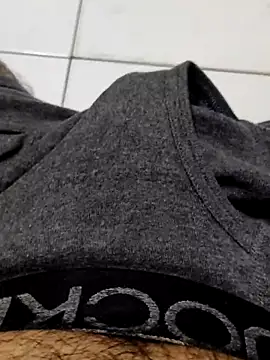 Snapshot of themostnaughtiestguyy chatting on 09.28.25 themostnaughtiestguyy online show from 09.28.25