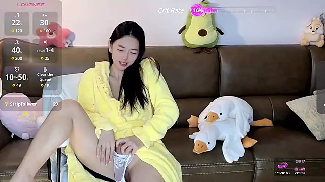 Yilin1999 online show from 12.14.24