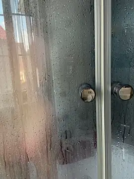 LisaElfy online show from 03.17.26