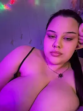 Snapshot of 31MoonLight13 chatting on 01.04.25 31MoonLight13 online show from 01.04.25