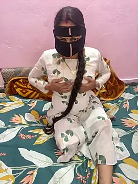 mickey love online show from 02.28.25