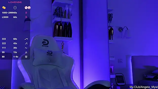 Angela Myst online show from 03.10.25