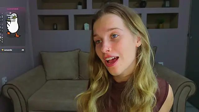 LinaCristonsen online show from 09.30.25