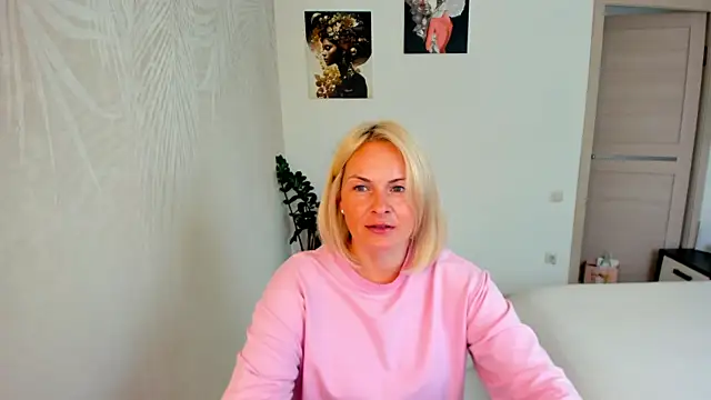 Snapshot of Alicee_Gracee chatting on 07.19.26 Alicee Gracee online show from 07.19.26