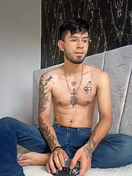 Anthony-Martin online show from 03.04.25