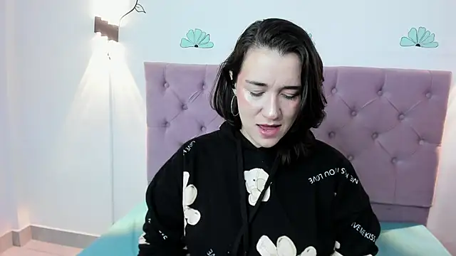 kyoakane online show from 12.02.24