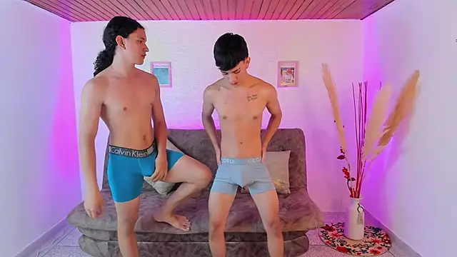 Snapshot of Couples_Wallen chatting on 03.06.25 Couples Wallen online show from 03.06.25