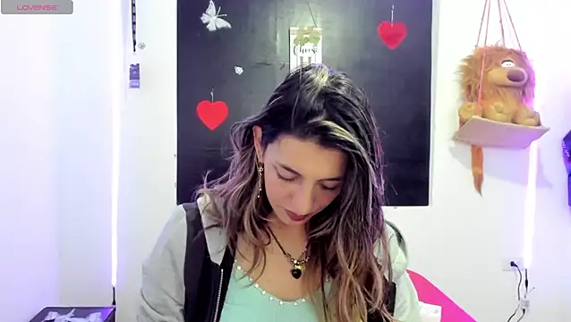 queen-natty online show from 01.10.25