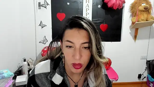 queen-natty online show from 02.21.25