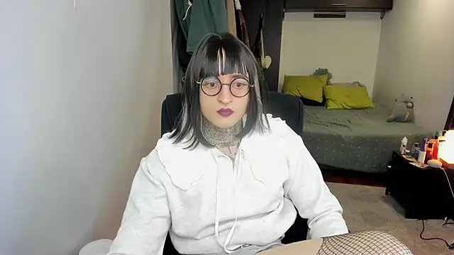 ShiiraVelkor online show from 11.24.25